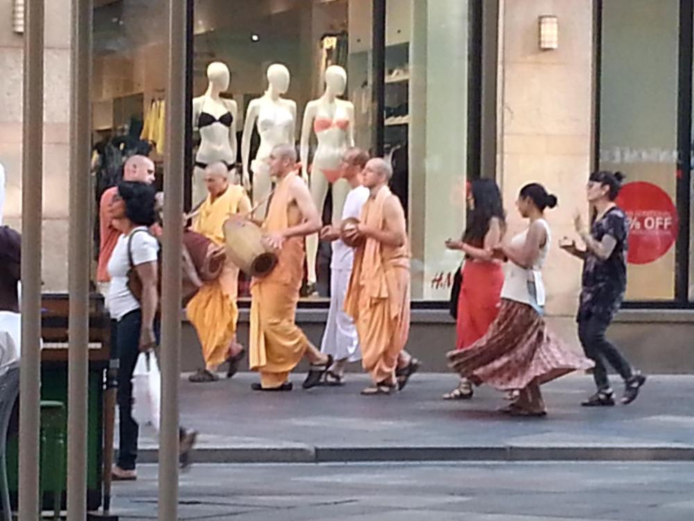 Hari Khrishnas - Jul 14