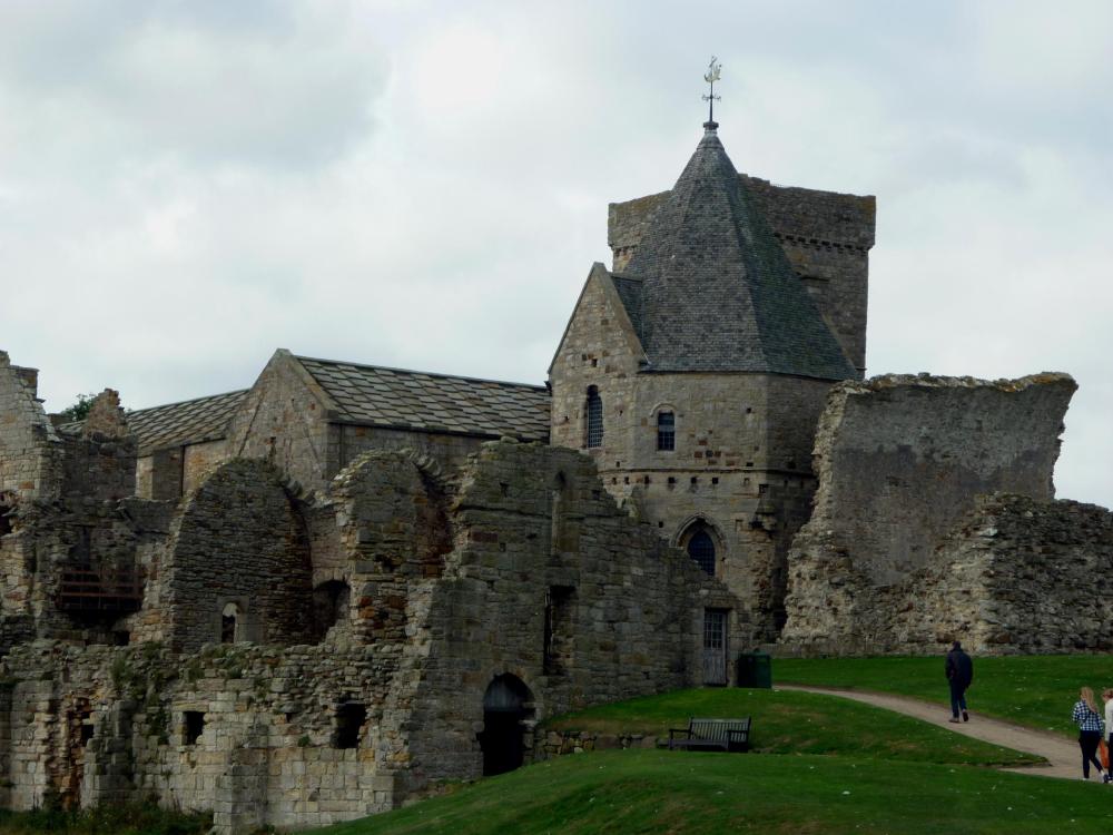 inchcolm-abbey-2
